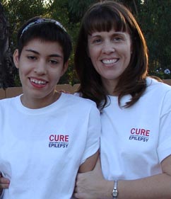 Image of Tracy Dixon-Salazar and her daughter